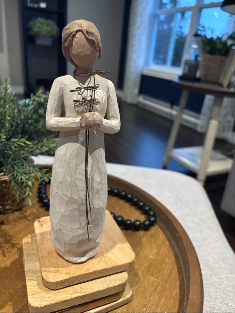 Willow Tree “Grateful” figure